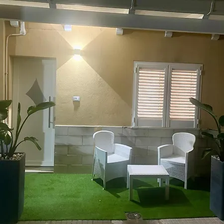 Il Rifugio Di Biti Bed & Breakfast 4*